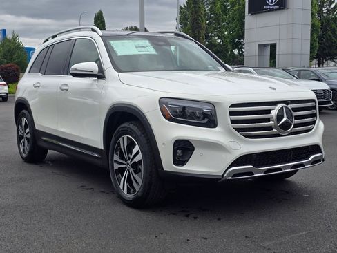 New 2026 Mercedes-Benz GLB 250 4MATIC image 8