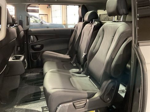 New 2026 Kia Carnival SX FWD image 20