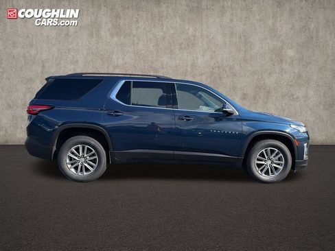 Used 2023 Chevrolet Traverse LT AWD/4WD image 10