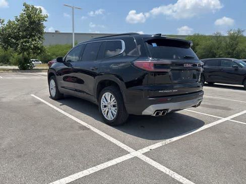 Used 2024 GMC Acadia Elevation AWD/4WD image 3