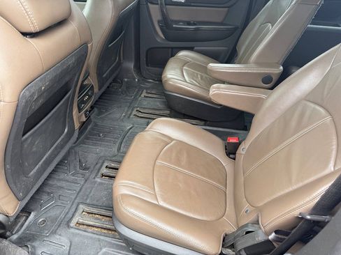 Used 2017 GMC Acadia Limited SLT FWD image 13