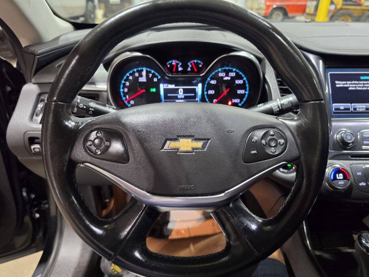 Used 2018 Chevrolet Impala Premier FWD image 34