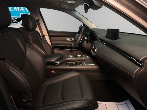Used 2025 Genesis GV70 2.5T image 24