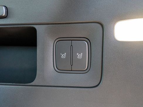 New 2026 Hyundai Ioniq 9 SE w/ Tow & Go Package image 14