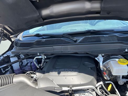 New 2026 RAM 2500 Tradesman AWD/4WD image 12