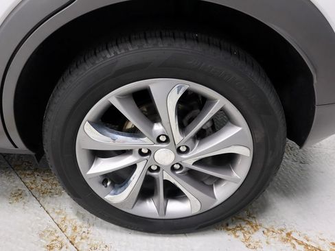 Used 2023 Buick Encore GX Essence w/ Experience Buick Package AWD/4WD image 19