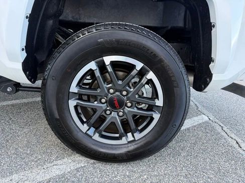 Used 2025 Toyota Tacoma SR5 image 12