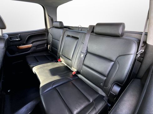 Used 2018 Chevrolet Silverado 2500 LTZ w/ Duramax Plus Package image 17