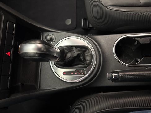 Used 2014 Volkswagen Beetle 1.8T image 23