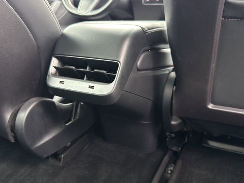Used 2019 Tesla Model 3 Standard Range Plus RWD image 24