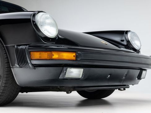 Used 1989 Porsche 911 Carrera RWD image 30