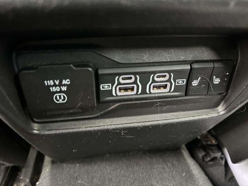 Used 2023 Jeep Grand Cherokee Limited AWD/4WD image 13