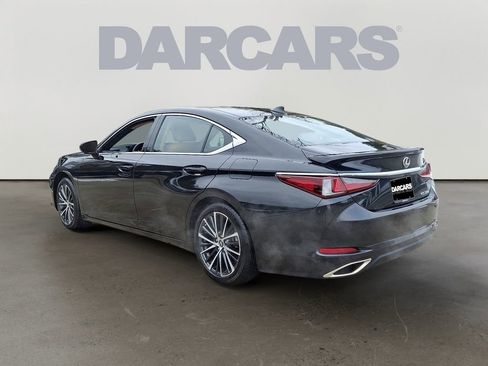 Used 2024 Lexus ES 350 w/ Premium Package image 4