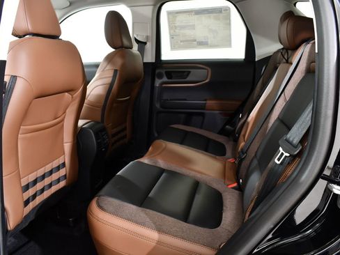 New 2026 Ford Bronco Sport Outer Banks w/ Outer Banks Tech Package+ AWD/4WD image 16