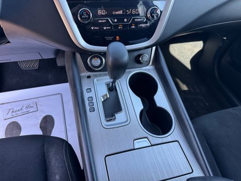 Used 2015 Nissan Murano S w/ Navigation Package image 14