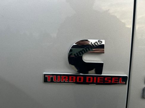 Used 2016 RAM 2500 SLT w/ Protection Group image 33