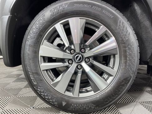 New 2025 Nissan Pathfinder SL image 15