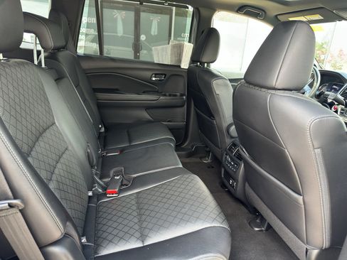 Used 2019 Honda Passport Touring image 18