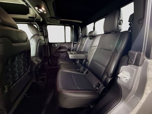 Used 2023 Jeep Gladiator Rubicon w/ LED Lighting Group image 22