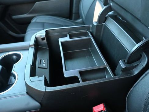 Used 2021 Chevrolet Suburban RST w/ Luxury Package image 26