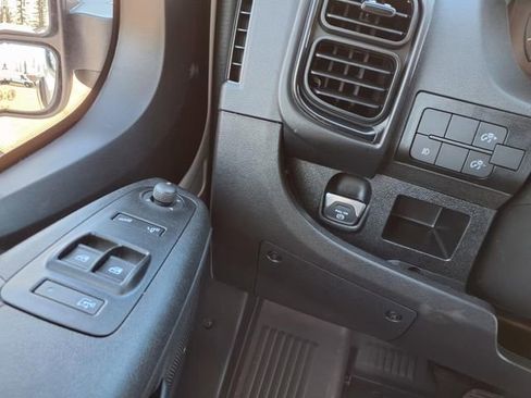 New 2025 RAM ProMaster 2500 w/ Convenience Group image 15