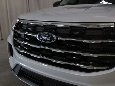 New 2026 Ford Explorer Active w/ Active Comfort Package AWD/4WD image 34