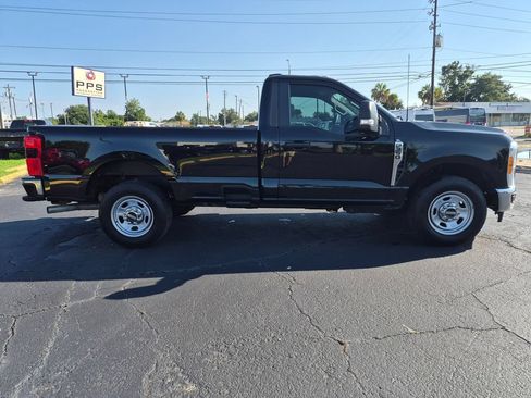 Used 2023 Ford F350 XL w/ 360-Degree Camera Package RWD image 4