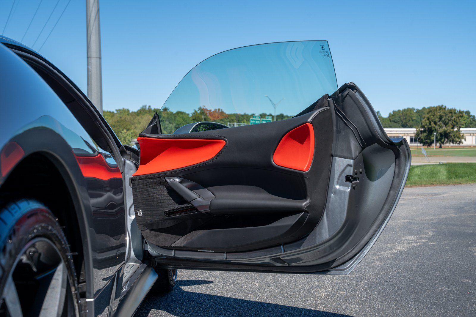 Used 2022 Ferrari SF90 Stradale AWD/4WD image 49