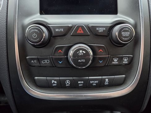 Used 2019 Dodge Durango SXT image 25