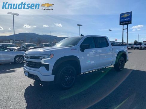 Certified 2024 Chevrolet Silverado 1500 RST image 3