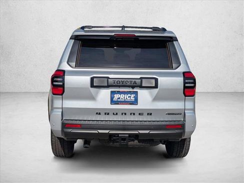 Used 2025 Toyota 4Runner Hybrid TRD Off Road image 7