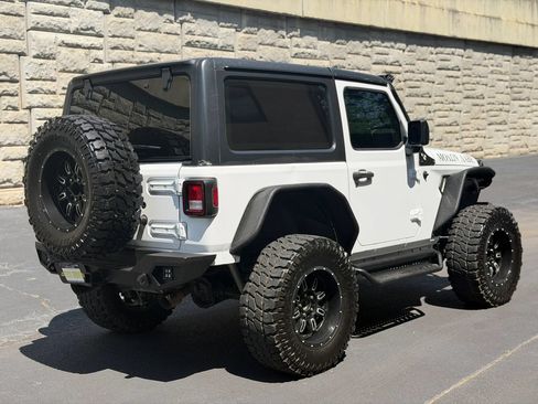 Used 2021 Jeep Wrangler Sport AWD/4WD image 7