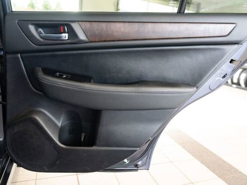 Used 2016 Subaru Outback 2.5i Limited image 31