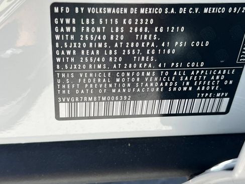 Certified 2026 Volkswagen Tiguan SE R-Line AWD/4WD image 29