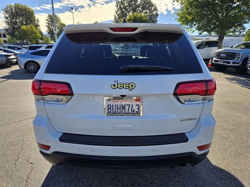 Used 2021 Jeep Grand Cherokee Laredo X image 4