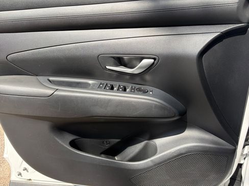Used 2025 Hyundai Tucson SEL FWD image 18
