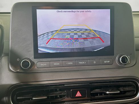 Used 2023 Hyundai Kona SEL FWD image 25