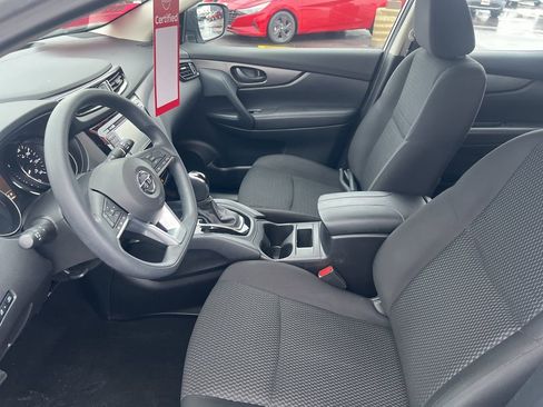 Certified 2022 Nissan Rogue Sport S image 4