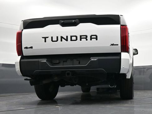 Used 2024 Toyota Tundra SR5 w/ SR5 Premium Package AWD/4WD image 33