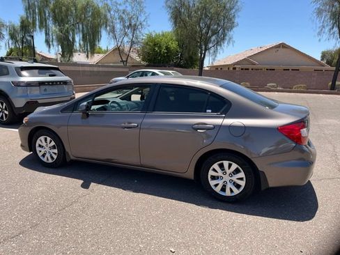 Used 2012 Honda Civic LX image 4
