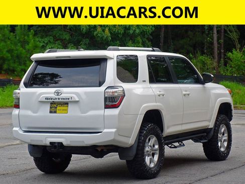 Used 2022 Toyota 4Runner SR5 RWD image 9