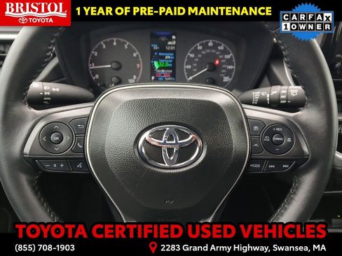 Certified 2025 Toyota Corolla Cross LE image 19