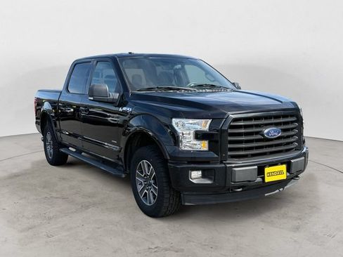 Used 2017 Ford F150 XLT w/ Equipment Group 302A Luxury AWD/4WD image 3