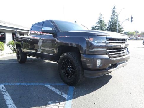 Used 2016 Chevrolet Silverado 1500 LTZ Z71 w/ LTZ Plus Package image 7