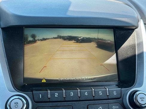 Used 2016 Chevrolet Equinox LT w/ Convenience Package image 31