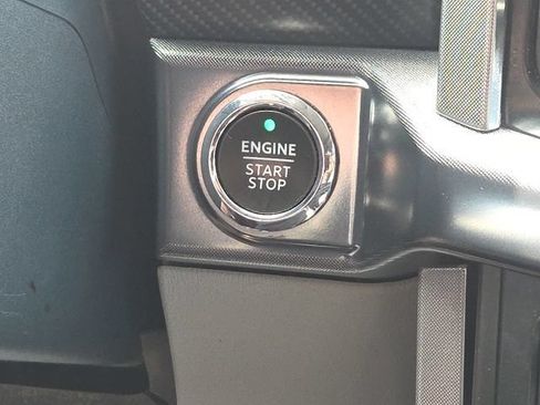 Used 2021 Ford F150 Limited AWD/4WD image 41