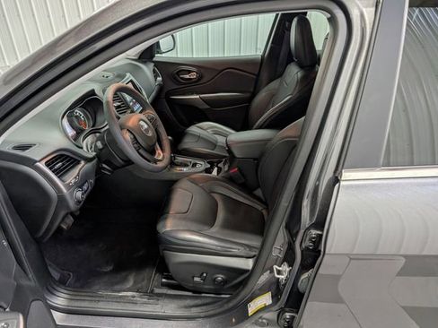 Used 2022 Jeep Cherokee Latitude Lux AWD/4WD image 14