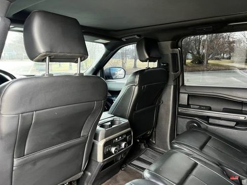 Used 2020 Ford Expedition XLT w/ Equipment Group 202A RWD image 12