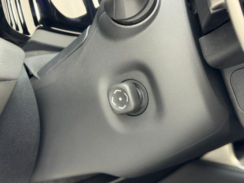 Used 2023 Lexus RX 500h F Sport image 19