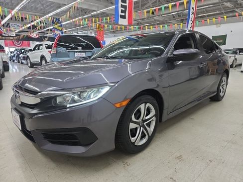 Used 2018 Honda Civic LX image 3